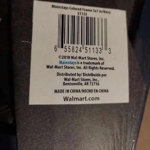 SET OF 2 NAVY WOOD FRAMES 8.5 x 6.5 FRAME FITS 5 x 7 PHOTOS BNWT 2018 - Picture 4 of 4